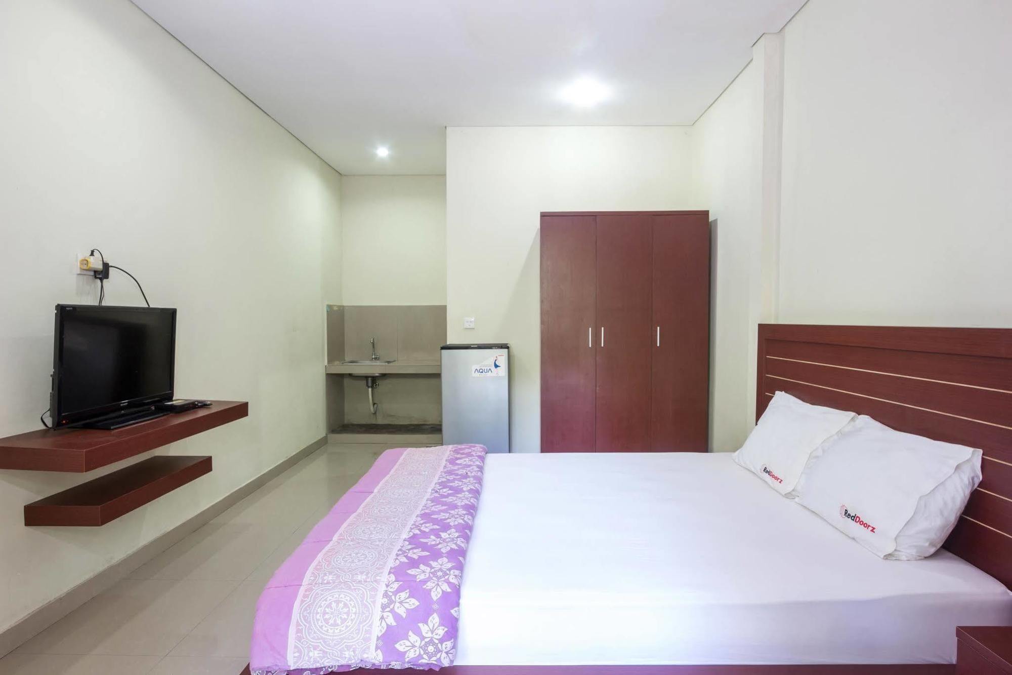 Reddoorz @ Danau Tondano Wisma tamu